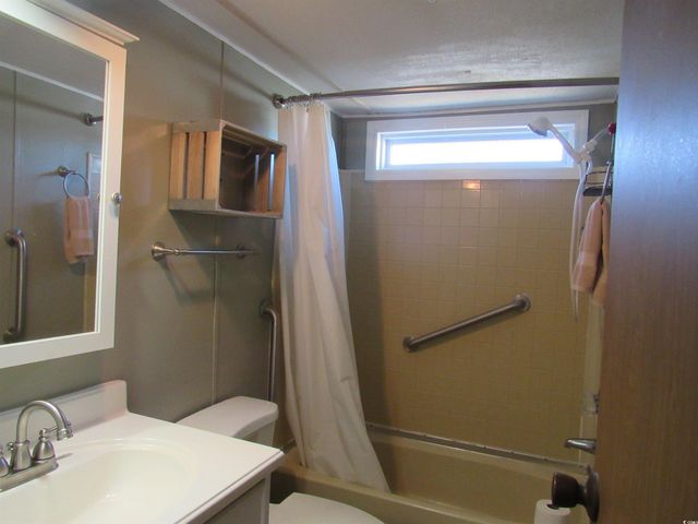 1009 Seaside Dr., North Myrtle Beach, SC 29582