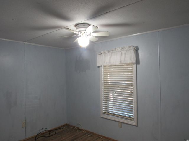 1009 Seaside Dr., North Myrtle Beach, SC 29582