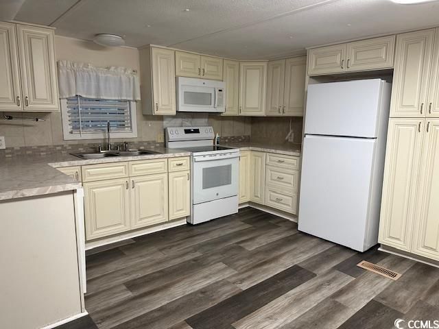 1009 Seaside Dr., North Myrtle Beach, SC 29582