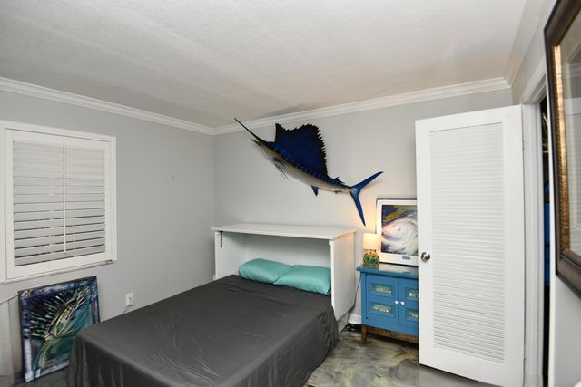 1280 Surf Road 102, Singer Island, FL 33404