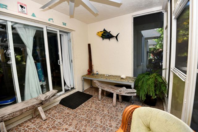 1280 Surf Road 102, Singer Island, FL 33404