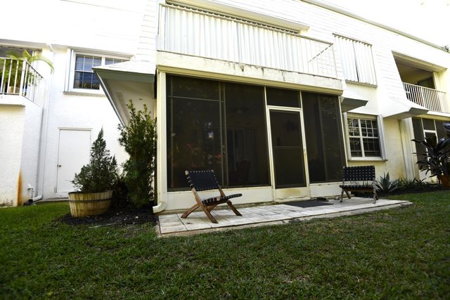 1280 Surf Road 102, Singer Island, FL 33404