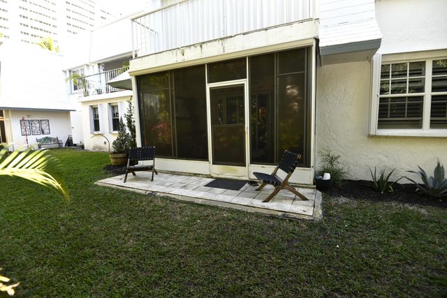 1280 Surf Road 102, Singer Island, FL 33404