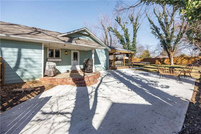 2700 N 8th Street, Independence, KS 67301