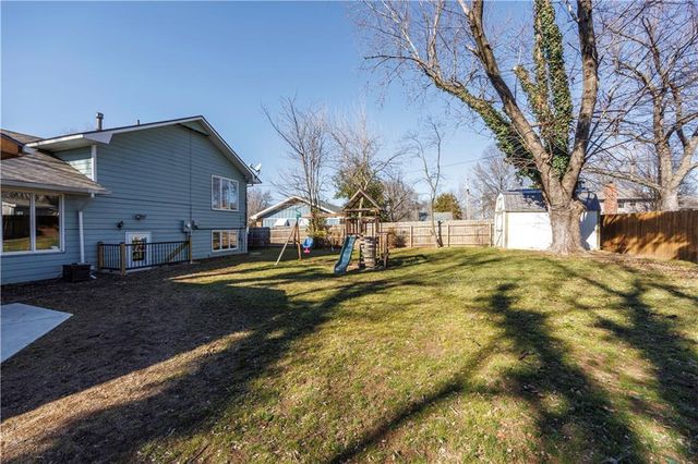 2700 N 8th Street, Independence, KS 67301