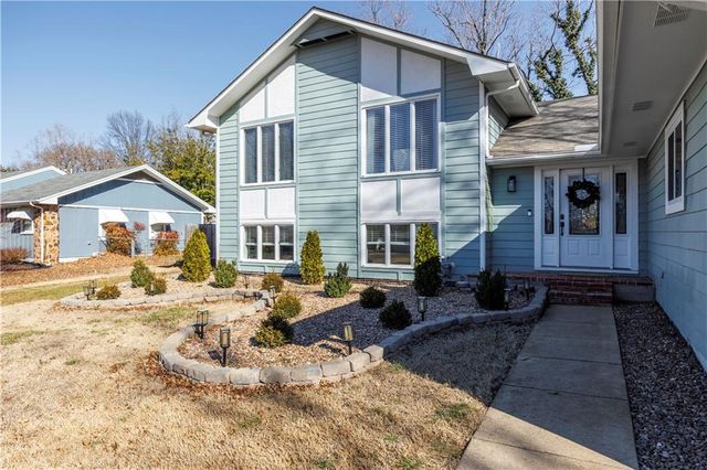 2700 N 8th Street, Independence, KS 67301