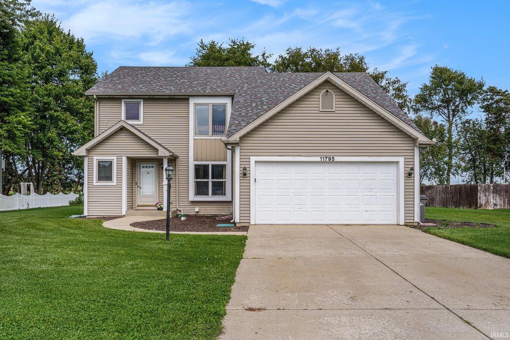 11795 N Park Lane, Granger, IN 46530
