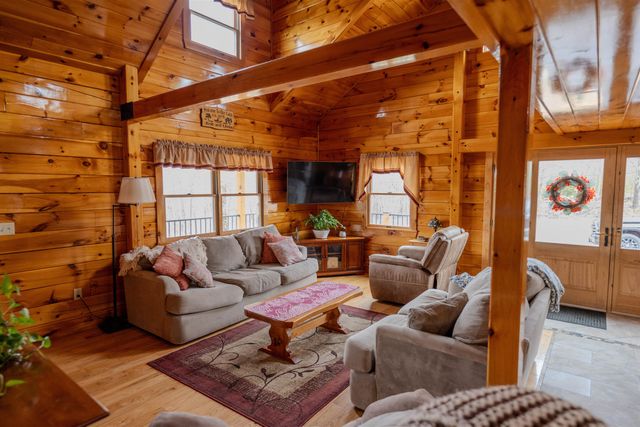 1260 East Madison Road, Madison, NH 03849