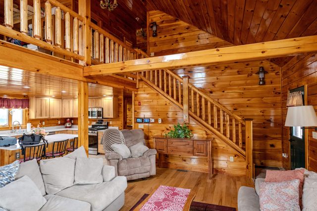 1260 East Madison Road, Madison, NH 03849