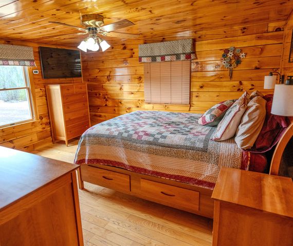 1260 East Madison Road, Madison, NH 03849