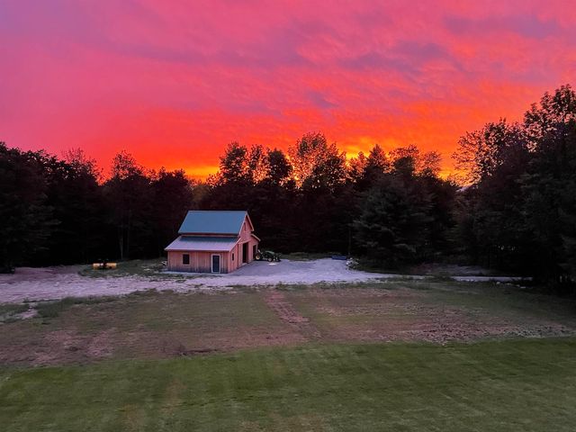 1260 East Madison Road, Madison, NH 03849