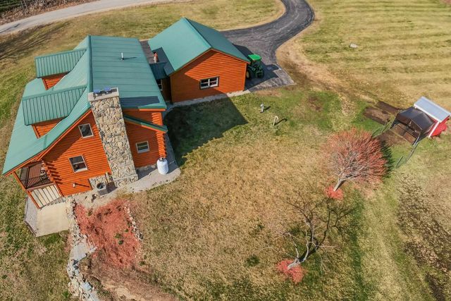 1260 East Madison Road, Madison, NH 03849