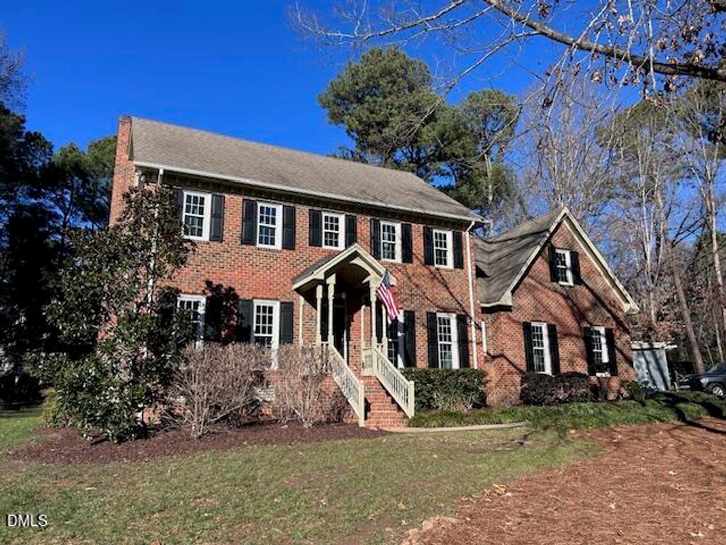 1304 Keynes Court, Raleigh, NC 27615