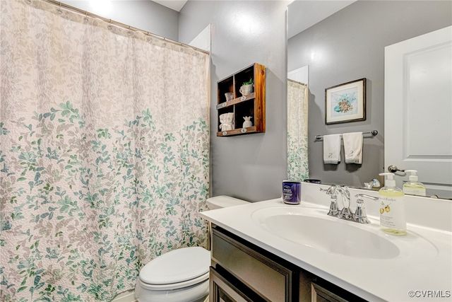 5858 Pilmour Dr, Providence Forge, VA 23140