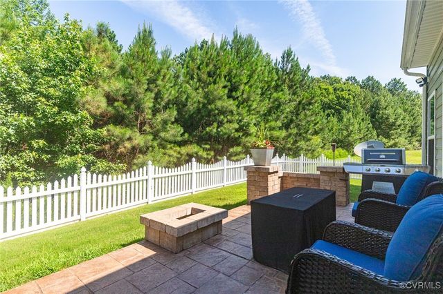 5858 Pilmour Dr, Providence Forge, VA 23140