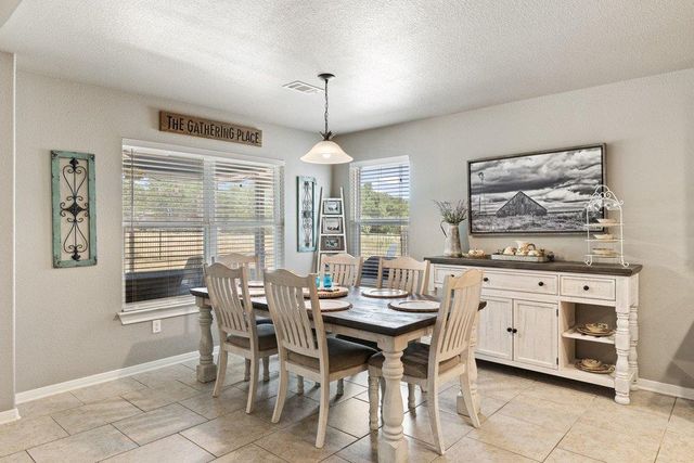 8 Stone Creek CIR, Wimberley, TX 78676