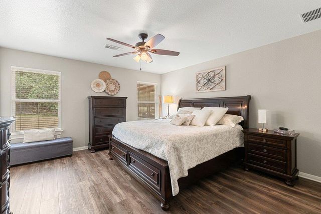 8 Stone Creek CIR, Wimberley, TX 78676