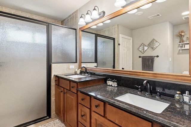 8 Stone Creek CIR, Wimberley, TX 78676