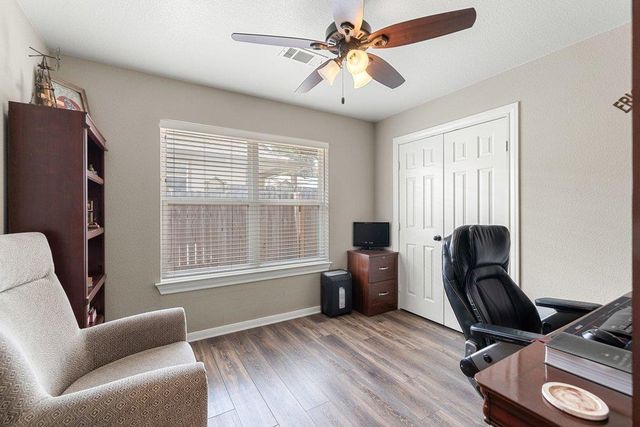 8 Stone Creek CIR, Wimberley, TX 78676