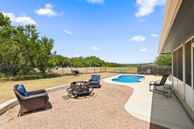 8 Stone Creek CIR, Wimberley, TX 78676