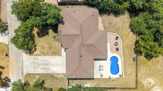 8 Stone Creek CIR, Wimberley, TX 78676