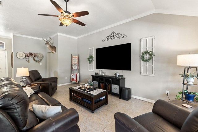 8 Stone Creek CIR, Wimberley, TX 78676