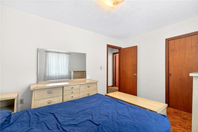 21 Boyka Dr, Finleyville, PA 15332