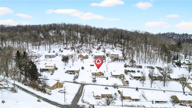 21 Boyka Dr, Finleyville, PA 15332