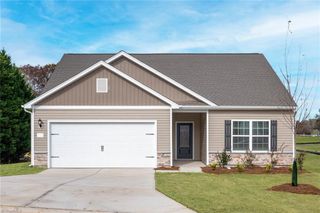 119 Macintosh Drive, King, NC 27021