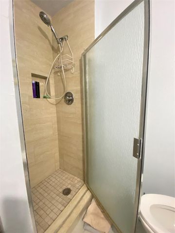 12177 Sharpview Drive, Houston, TX 77072