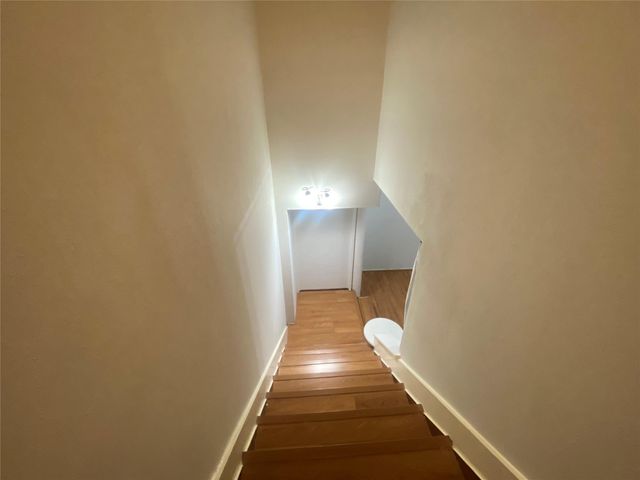 12177 Sharpview Drive, Houston, TX 77072