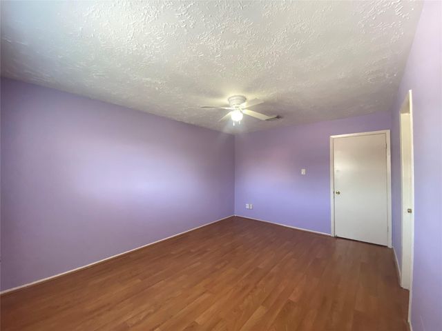 12177 Sharpview Drive, Houston, TX 77072