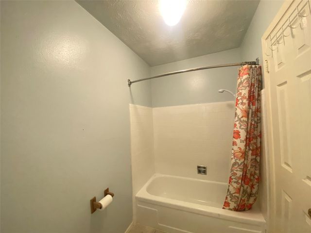 12177 Sharpview Drive, Houston, TX 77072