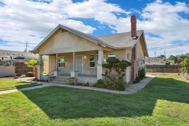 13455 E Hammond St, Lockeford, CA 95237