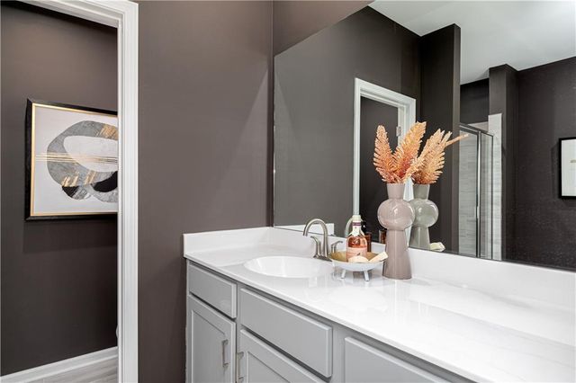 334 Skylar Court SE 102, Atlanta, GA 30315
