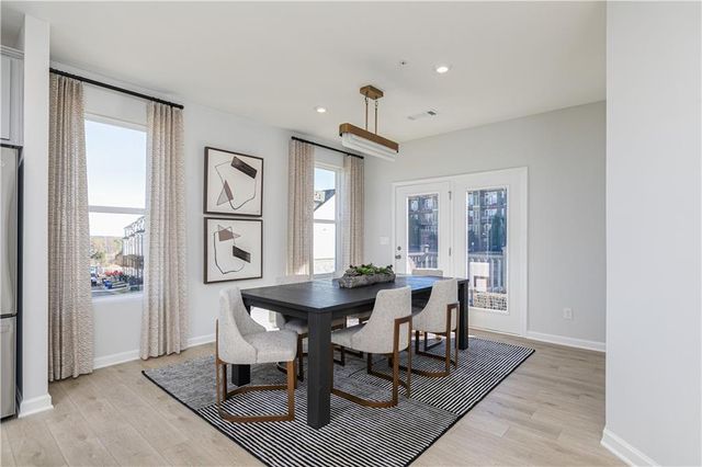 334 Skylar Court SE 102, Atlanta, GA 30315
