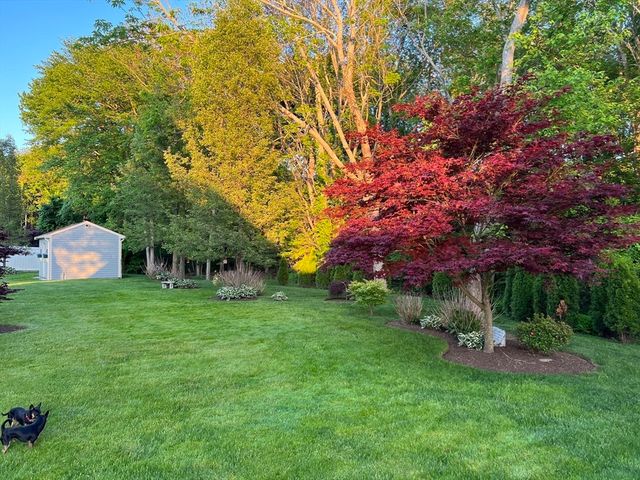 15 School Street, Fairhaven, MA 02719