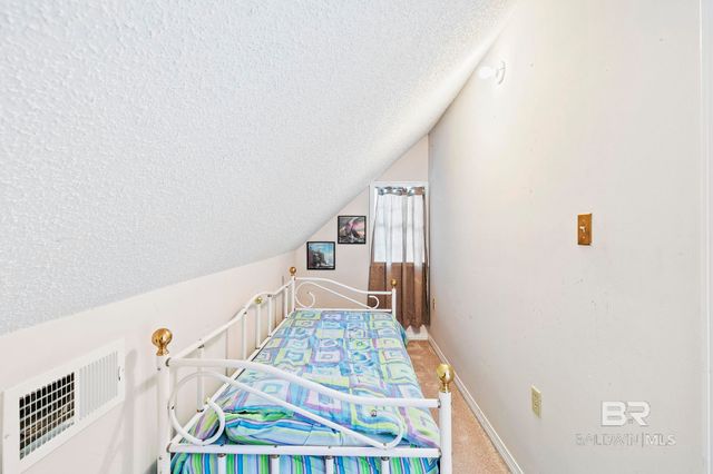 809 E 23rd Avenue, Gulf Shores, AL 36542