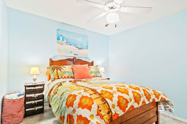 809 E 23rd Avenue, Gulf Shores, AL 36542