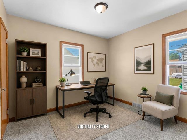 1709 Grand AVENUE, Manitowoc, WI 54220