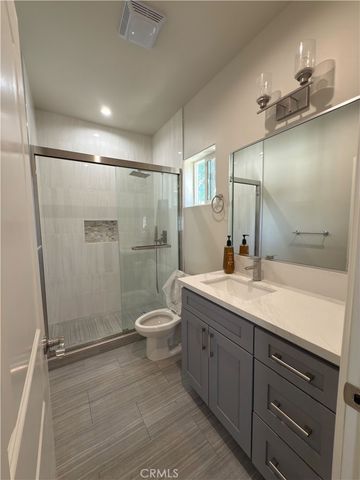 4831 Fiesta Ave Unit B, Temple City, CA 91780