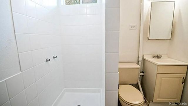 832 Elmira Street, Aurora, CO 80010