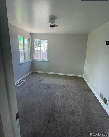 832 Elmira Street, Aurora, CO 80010