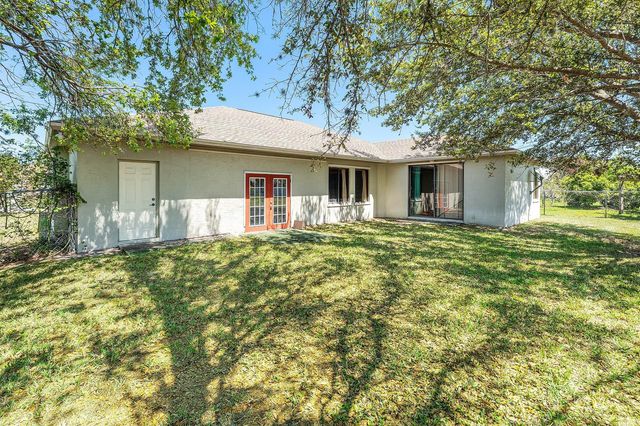 1508 SW Crater Avenue, Port St. Lucie, FL 34953