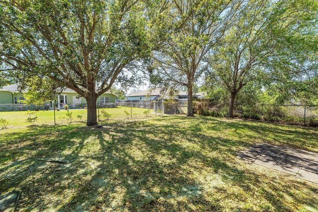 1508 SW Crater Avenue, Port St. Lucie, FL 34953