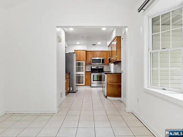 168 County Road, Cresskill, NJ 07626