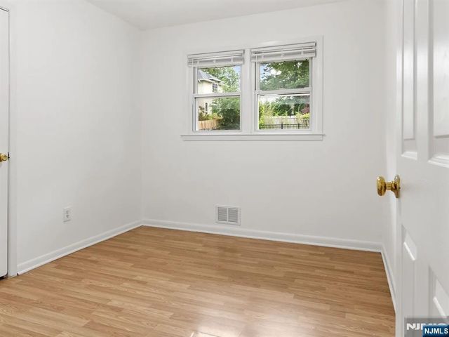 168 County Road, Cresskill, NJ 07626
