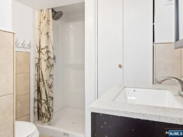 168 County Road, Cresskill, NJ 07626