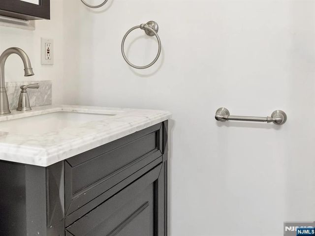 168 County Road, Cresskill, NJ 07626
