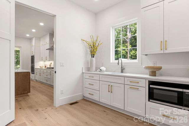 1127 Allen Street, Charlotte, NC 28205